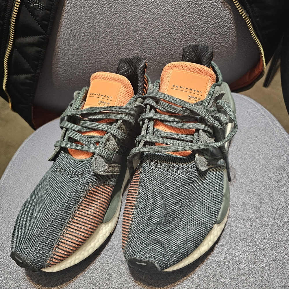 Adidas ADV 91-18 EQUIPMENT Gray Orange Mens 9